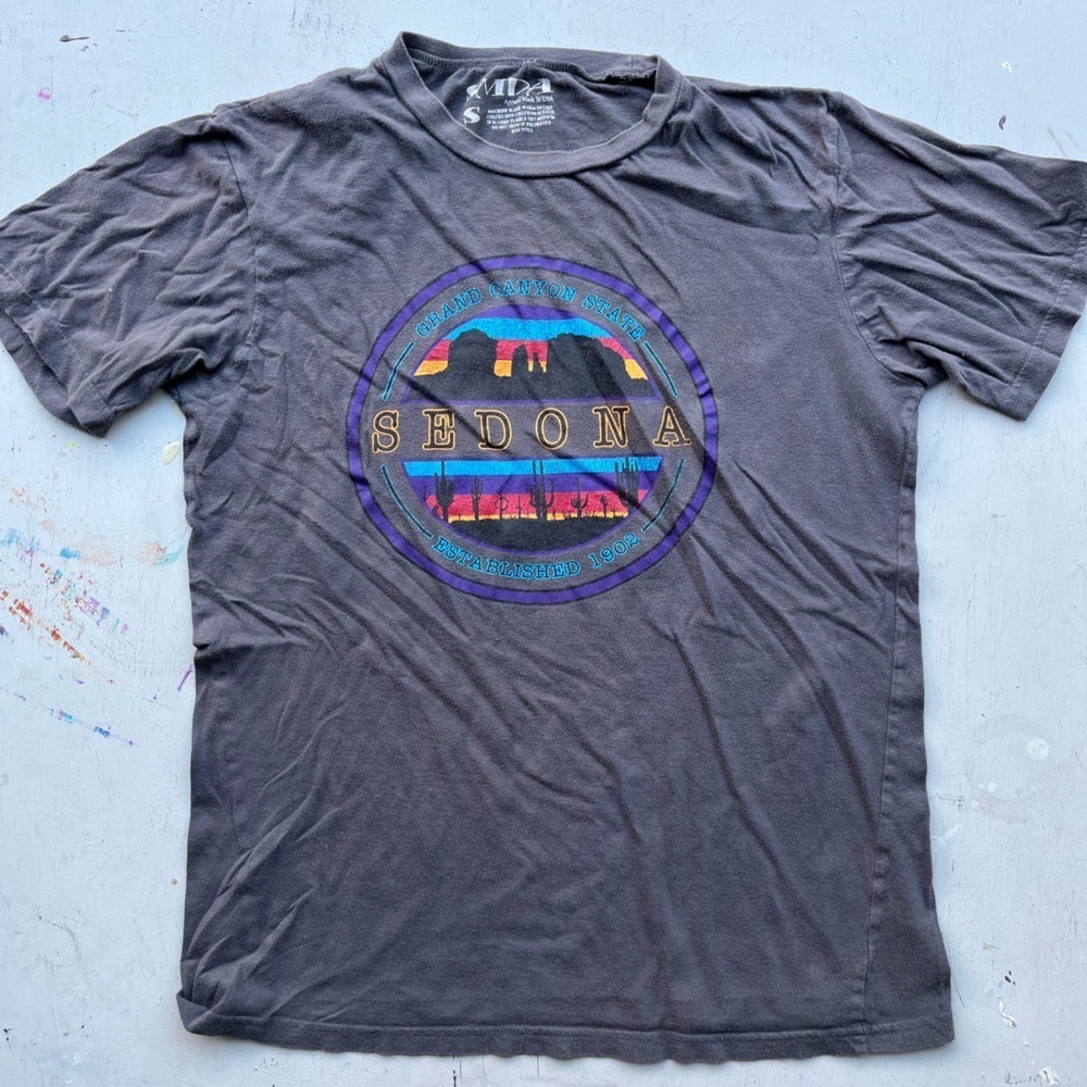 Men's SMDA T-Shirt Gray Sedona AZ Spell-Out S Cotton Hippie Stones Crystals USA